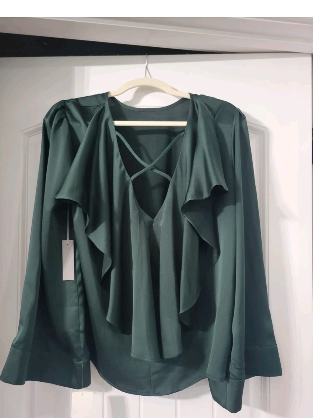 Chelsea28 Chiffon Ruffle V-Back Long Sleeve Solid Green Blouse Women’s S